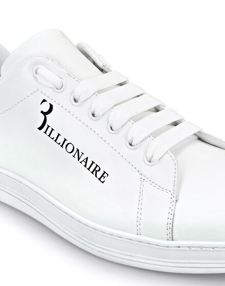 Lo-Top Sneakers