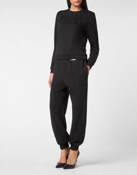 Leisurewear Sweatshirt LS Embroidery Signature